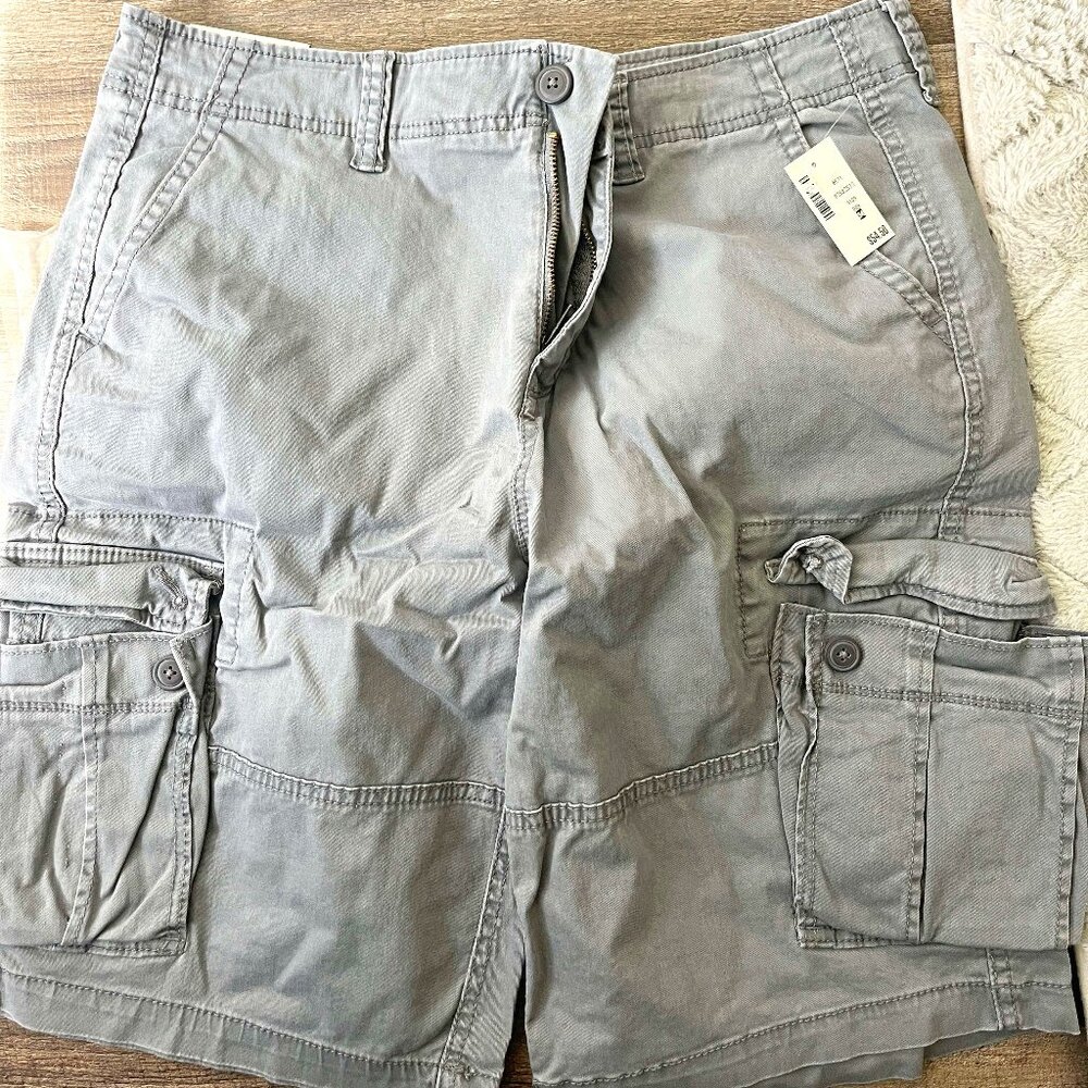 Aero  longer length cargo short